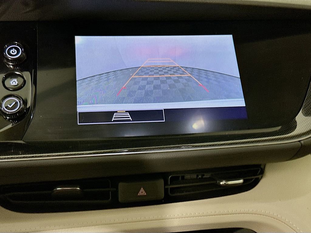 Used 2023 Buick Envision Preferred image 19