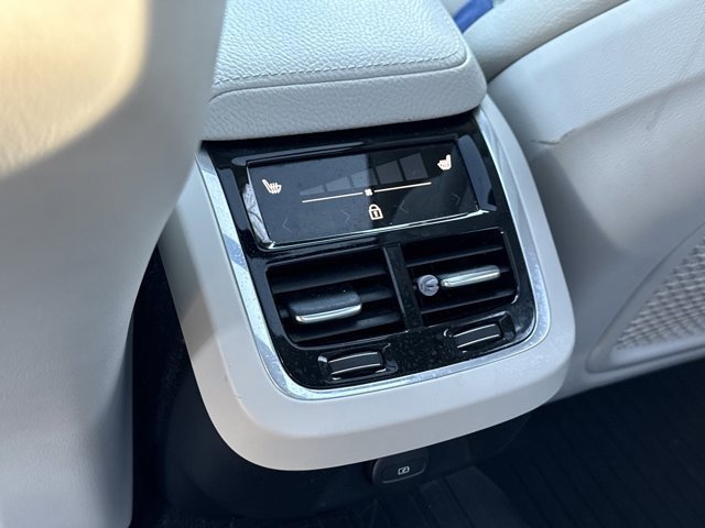 Used 2022 Volvo S60 B5 Inscription w/ Advanced Package image 13