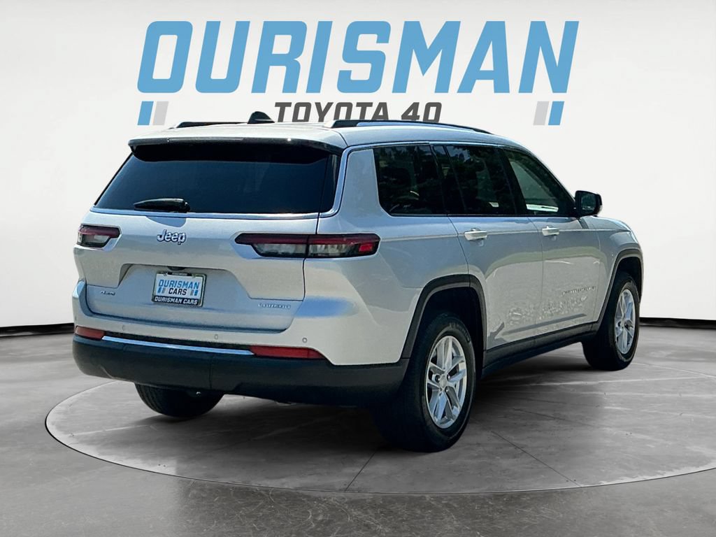 Used 2023 Jeep Grand Cherokee L Laredo AWD/4WD image 7
