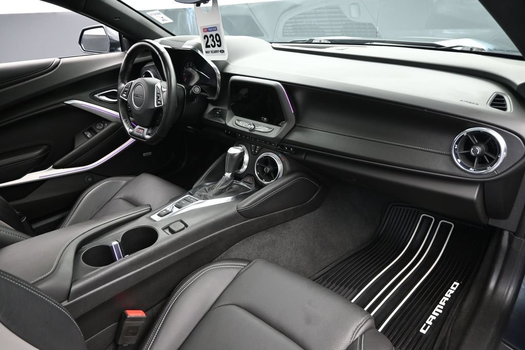 Used 2019 Chevrolet Camaro SS RWD image 25