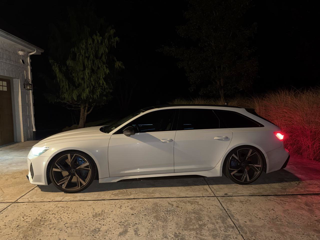 Used 2021 Audi RS 6 AWD/4WD image 14