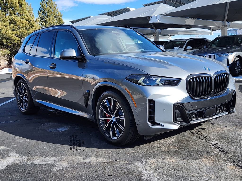 New 2026 BMW X5 xDrive50e image 5