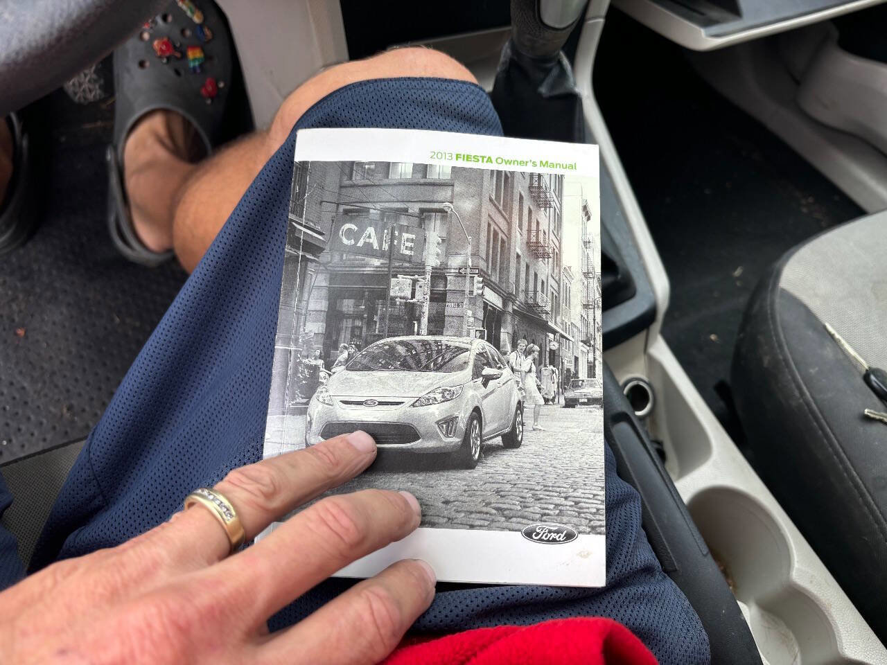 Used 2013 Ford Fiesta S image 18