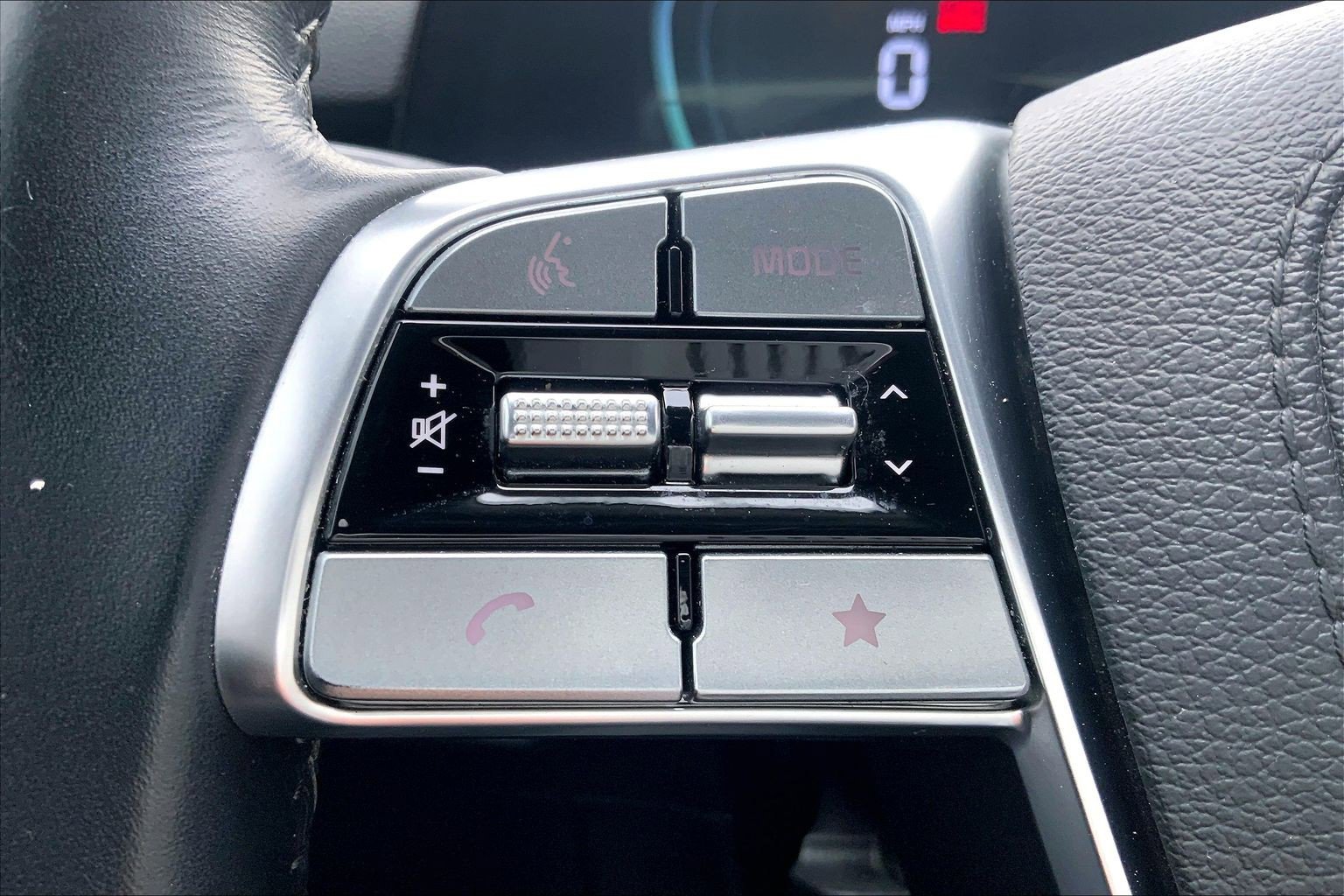 Used 2024 Kia Telluride S w/ S Sunroof Package FWD image 19