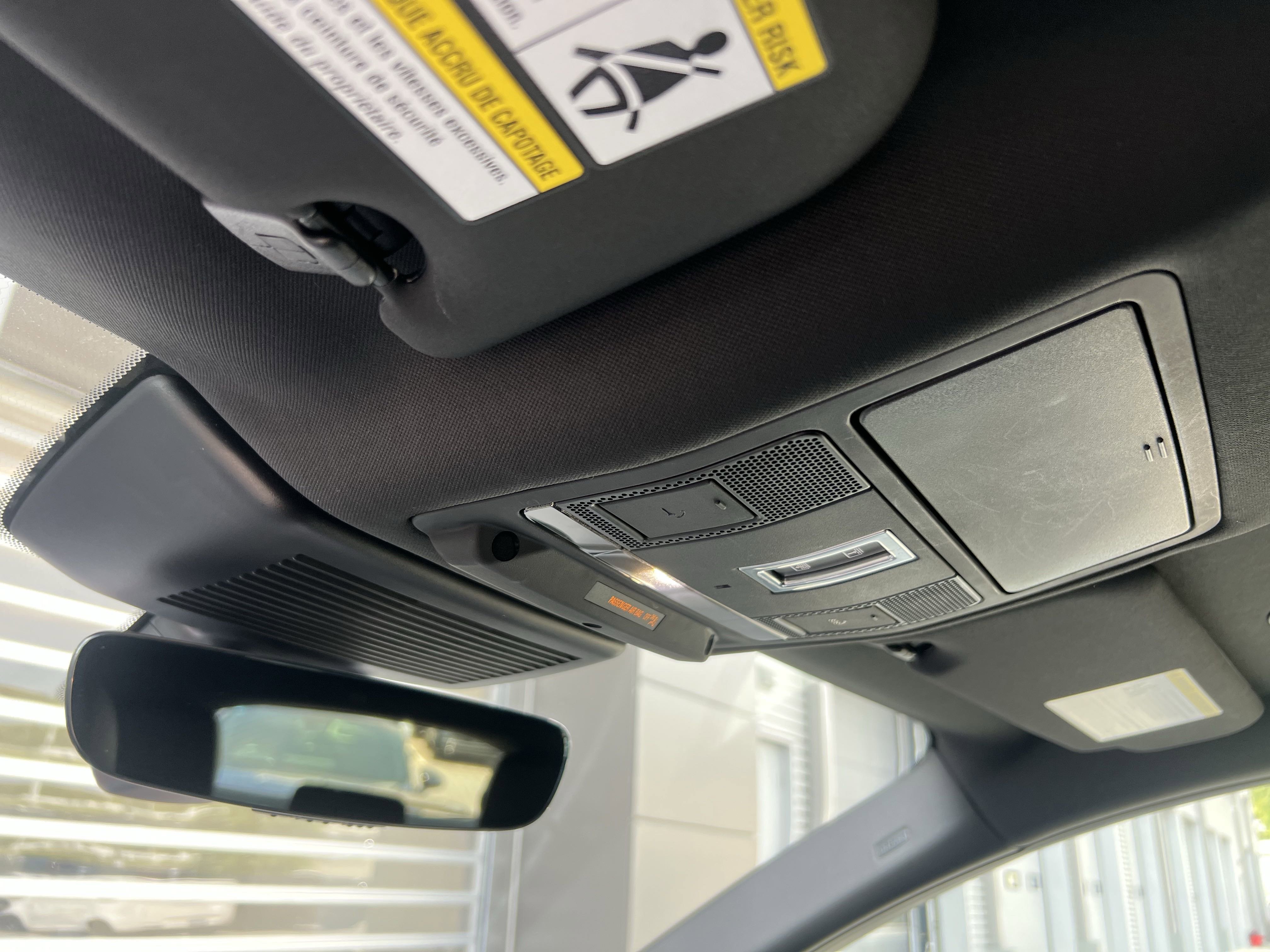 Certified 2022 Jaguar E-PACE SE image 23