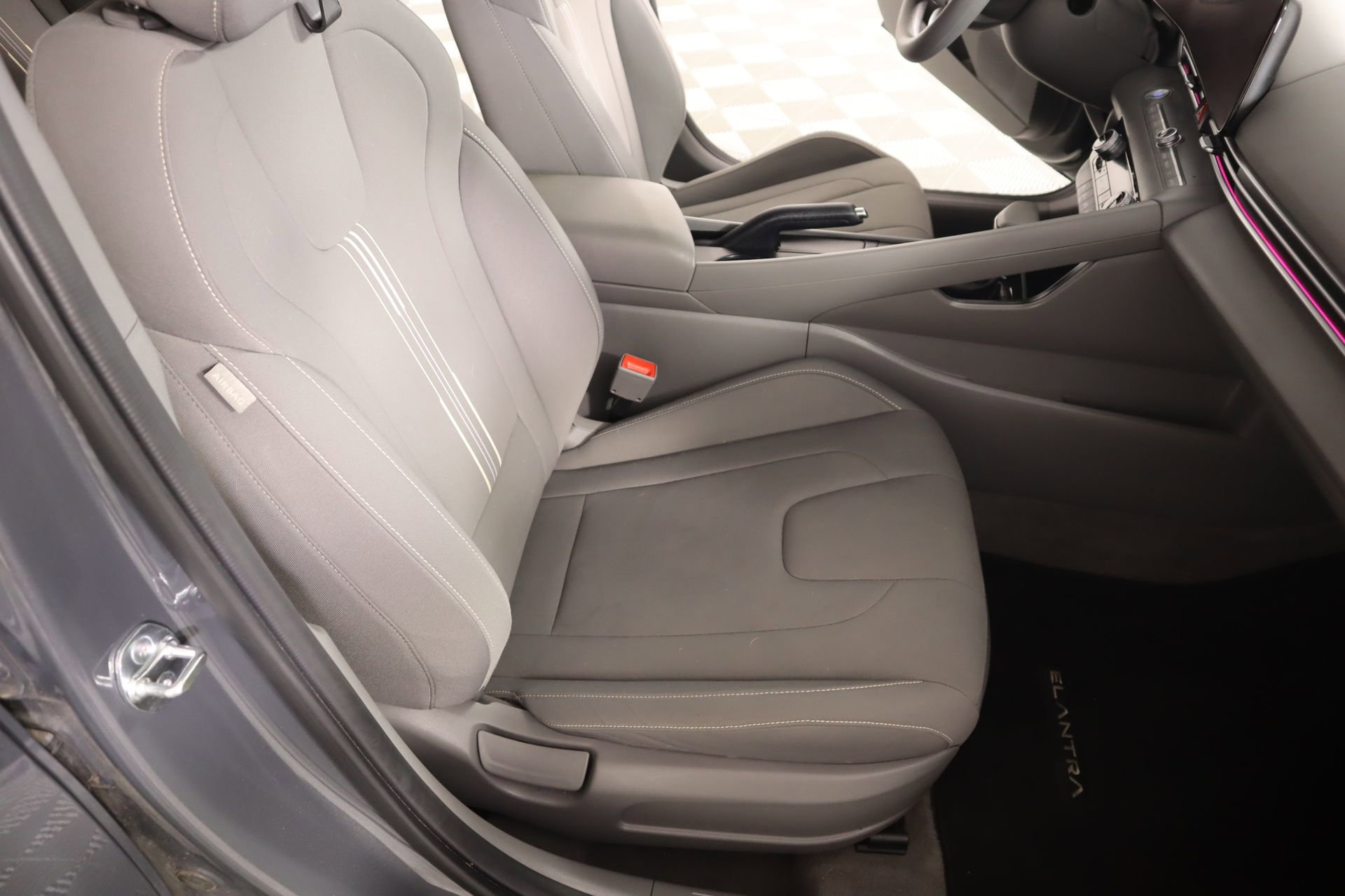 Certified 2024 Hyundai Elantra SEL image 13