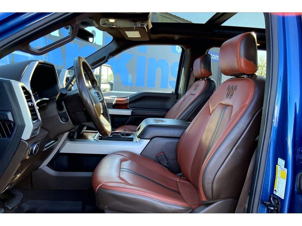 Used 2022 Ford F350 King Ranch w/ King Ranch Ultimate Package AWD/4WD image 27