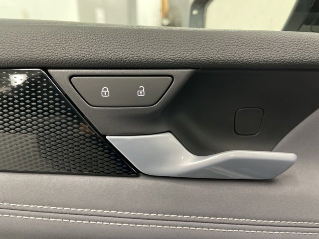 New 2026 Volkswagen Tiguan SE R-Line image 28