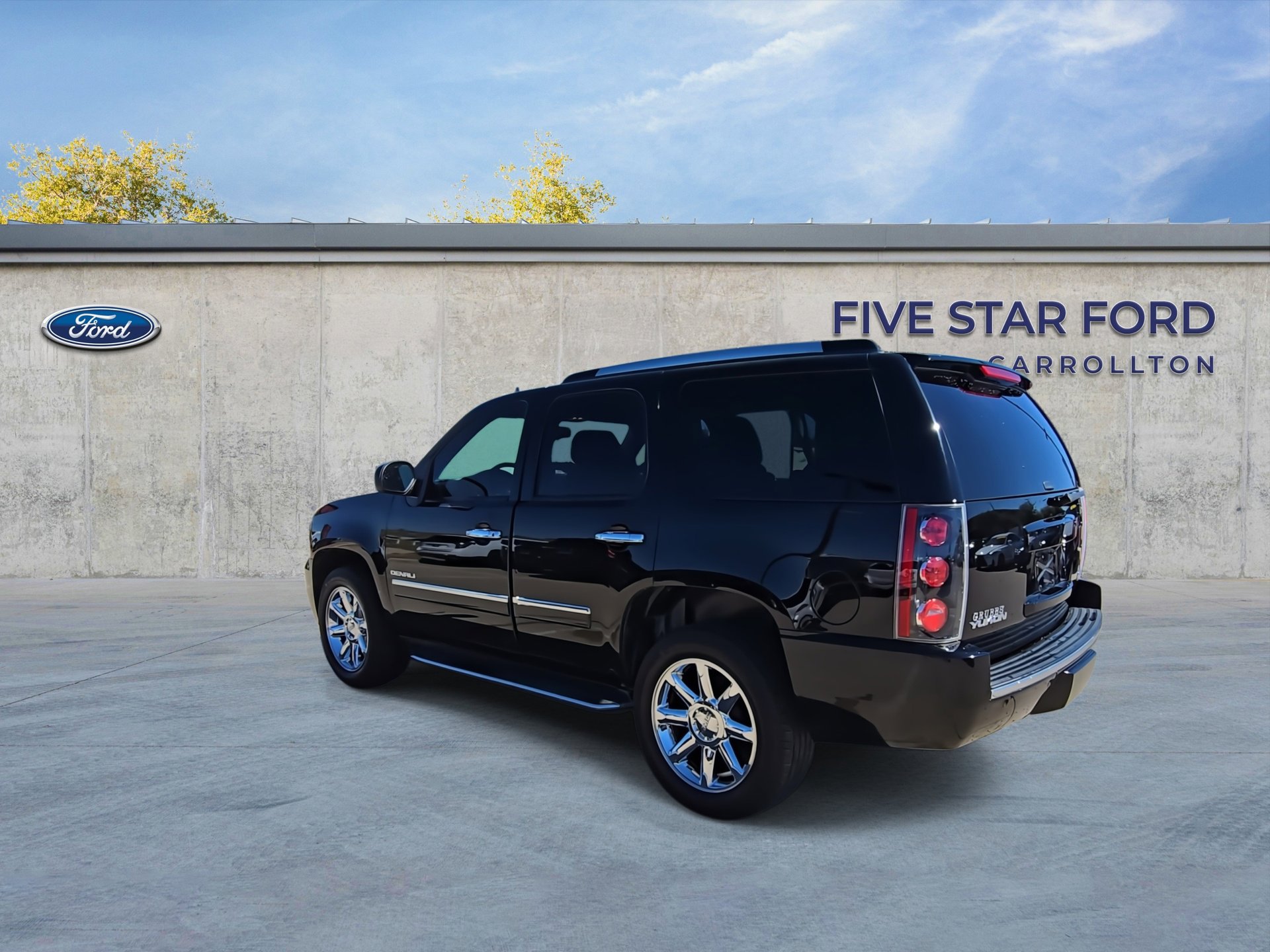 Used 2013 GMC Yukon Denali image 6