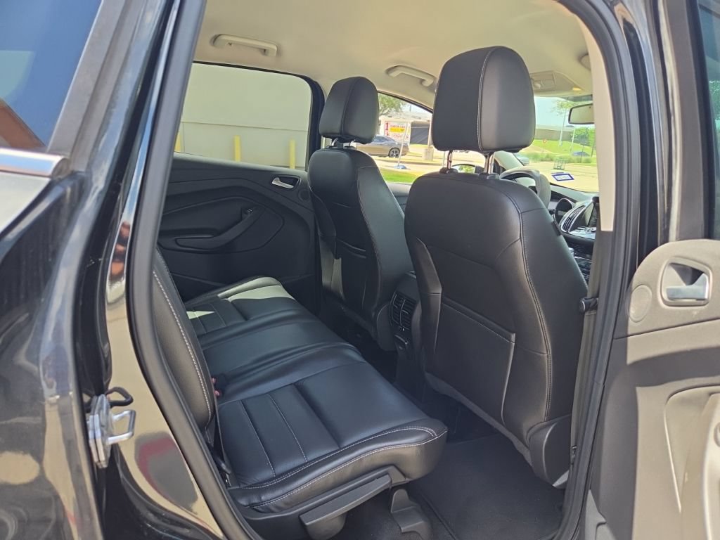 Used 2015 Ford Escape Titanium w/ Equipment Group 301A AWD/4WD image 6
