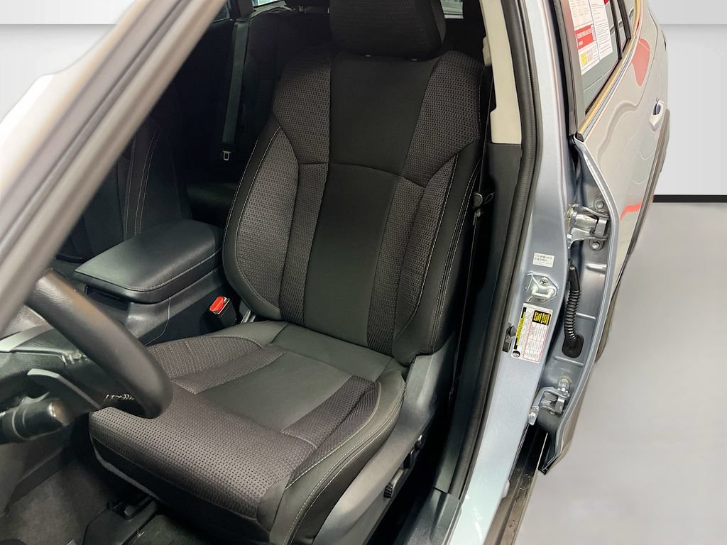 Used 2025 Subaru Outback Premium AWD/4WD image 18