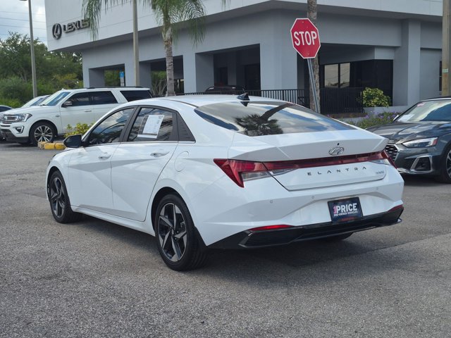Used 2023 Hyundai Elantra Limited FWD image 6