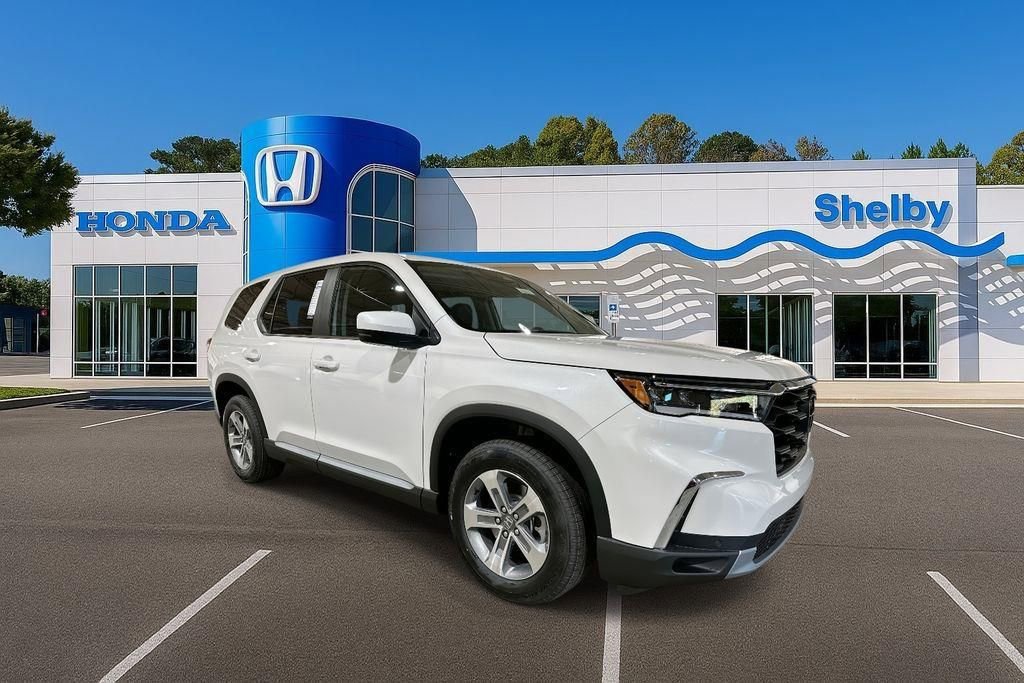 New 2025 Honda Pilot EX-L image 2