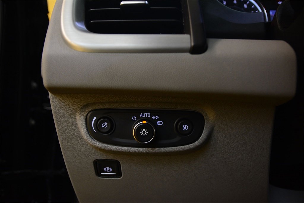 Used 2020 GMC Terrain SLT w/ Preferred Package image 15