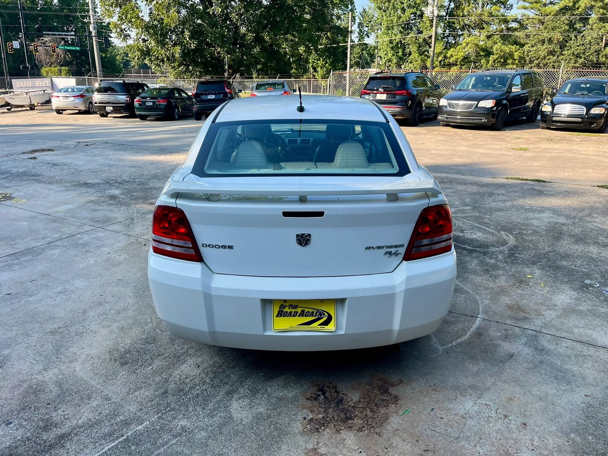 Used 2010 Dodge Avenger R/T FWD image 6