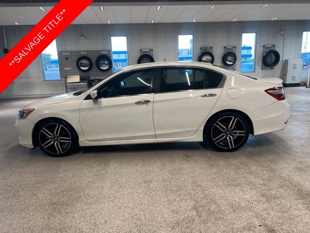 Used 2017 Honda Accord Sport image 8