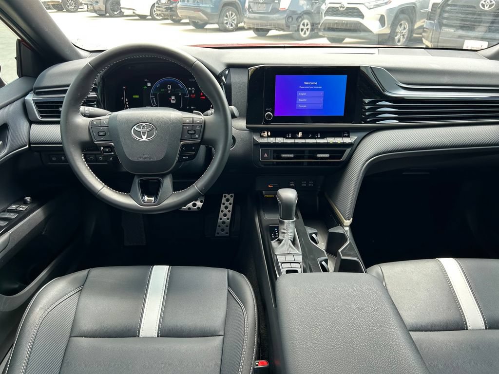 Used 2026 Toyota Camry SE w/ Convenience Package FWD image 15