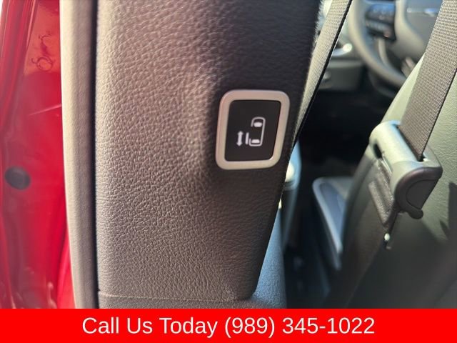 New 2026 Chrysler Pacifica Limited w/ S Appearance Package image 30