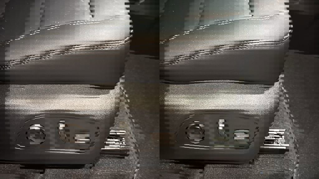 New 2026 GMC Acadia Elevation w/ Black Edition image 13