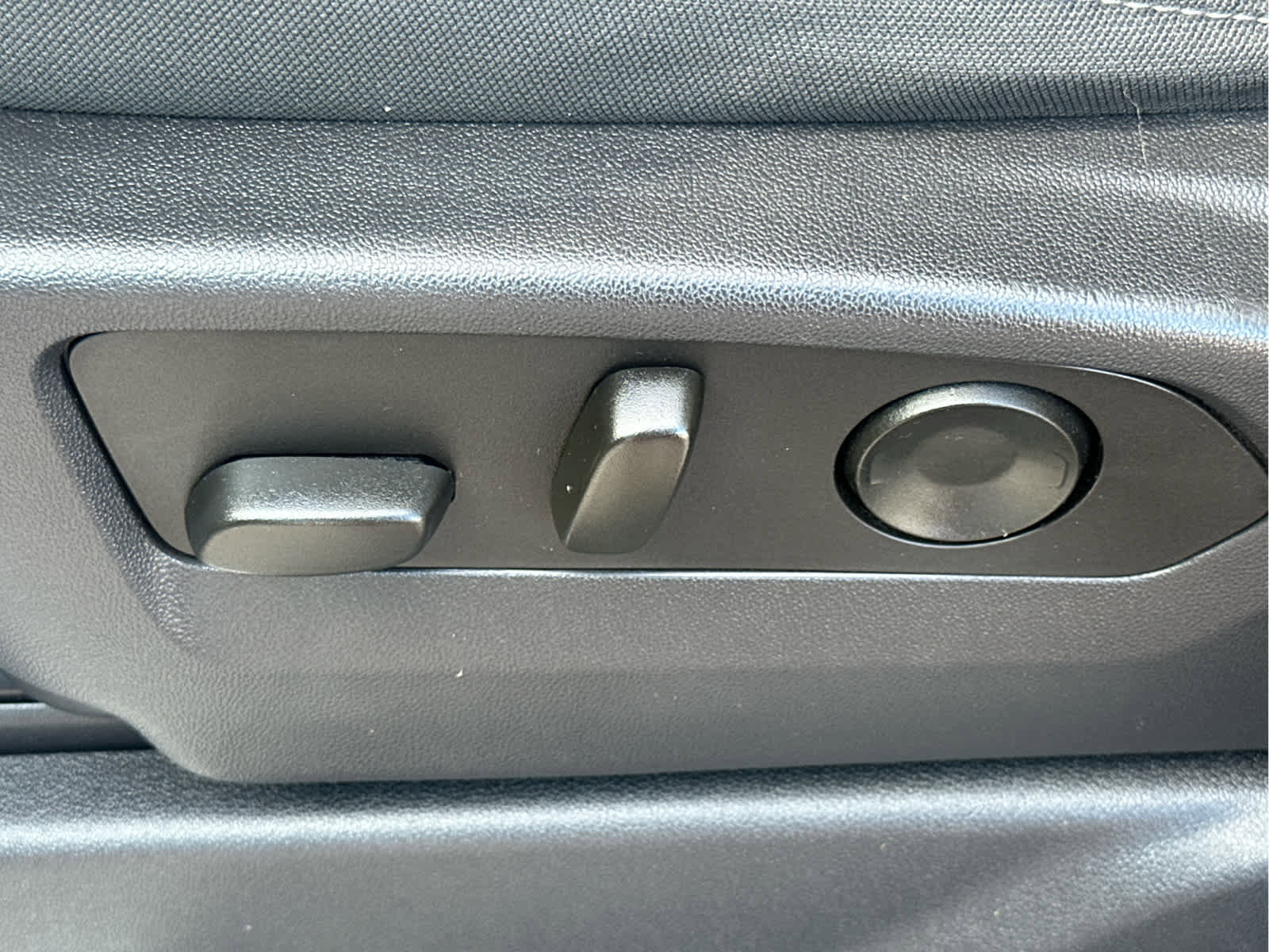 Used 2022 GMC Sierra 1500 Elevation image 28