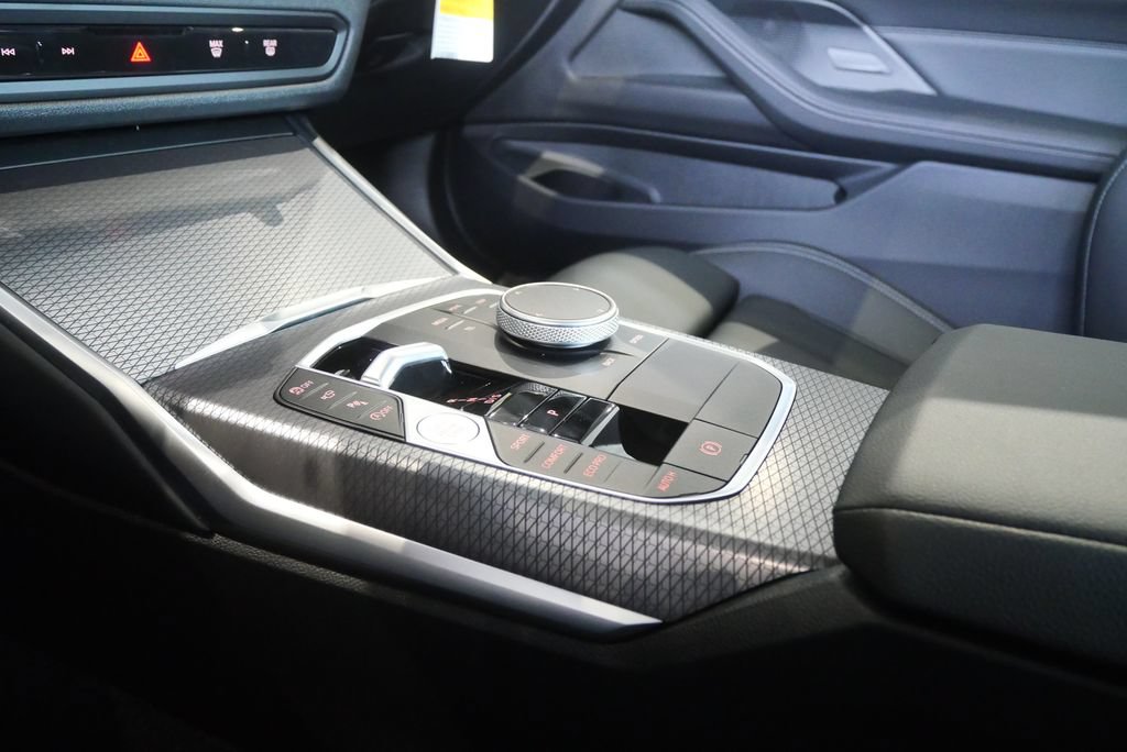 Used 2026 BMW 430i Coupe w/ Parking Assistance Package RWD image 17