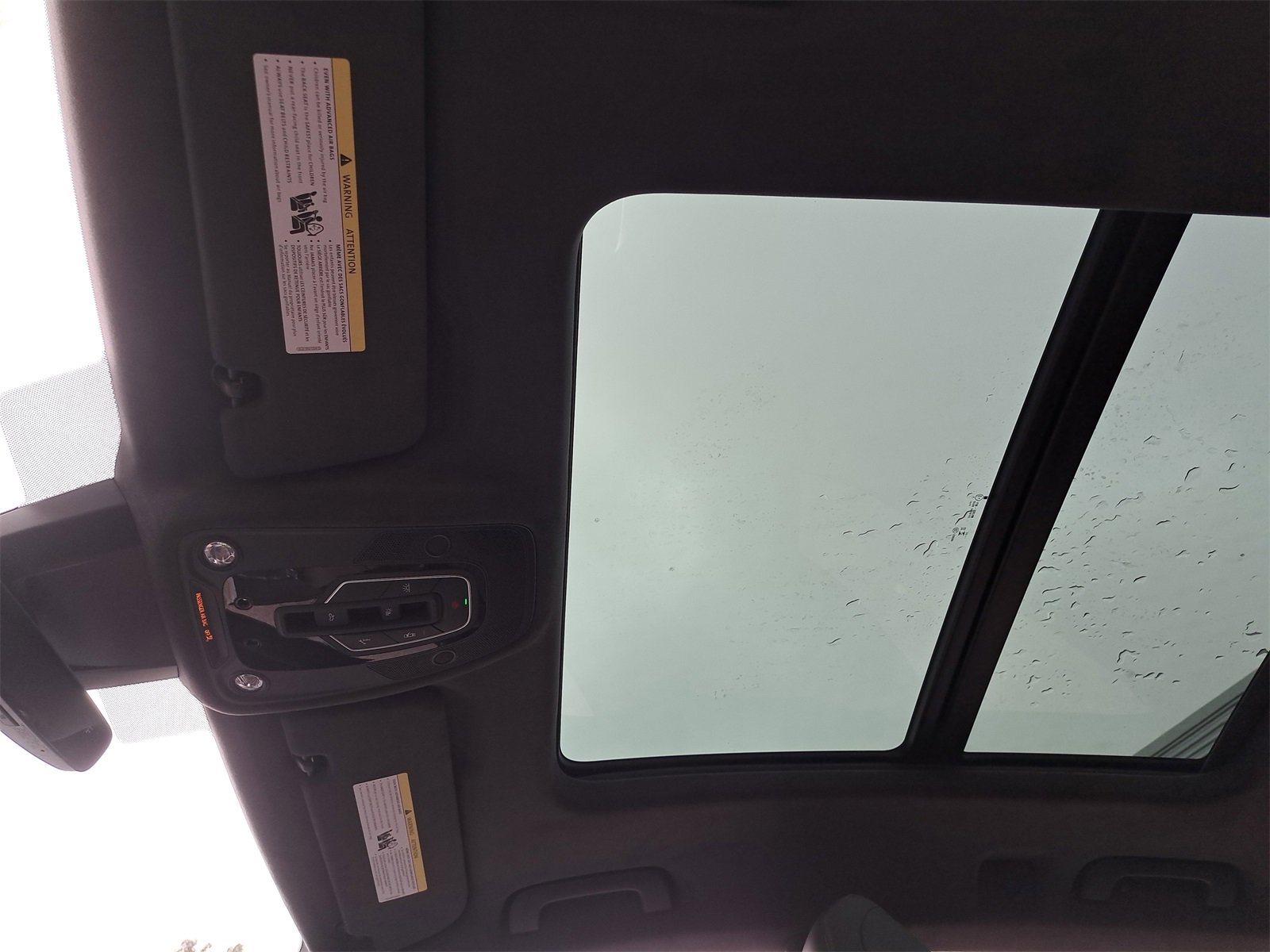 New 2025 Audi RS Q8 performance image 37