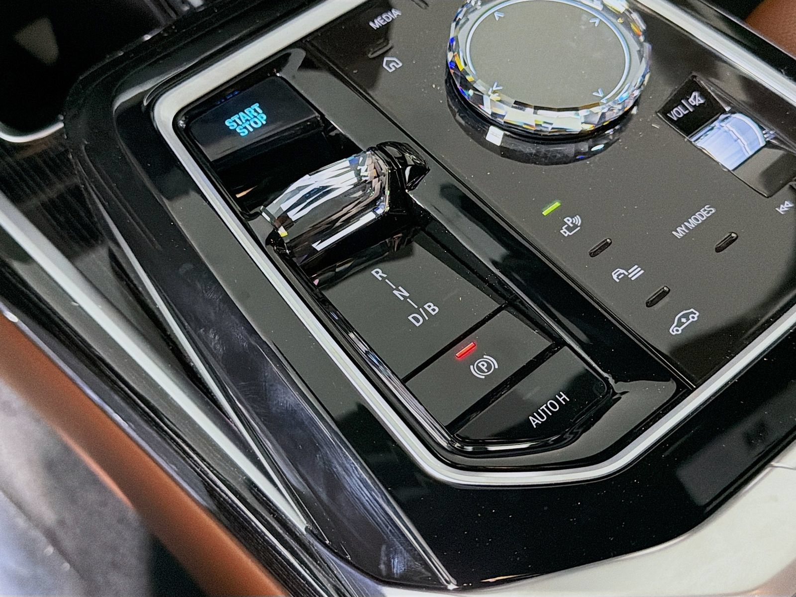 New 2026 BMW i7 xDrive60 AWD/4WD image 17