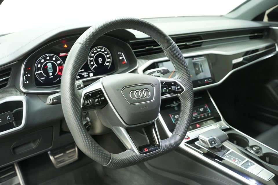 Used 2023 Audi RS 7 Sportback AWD/4WD image 29