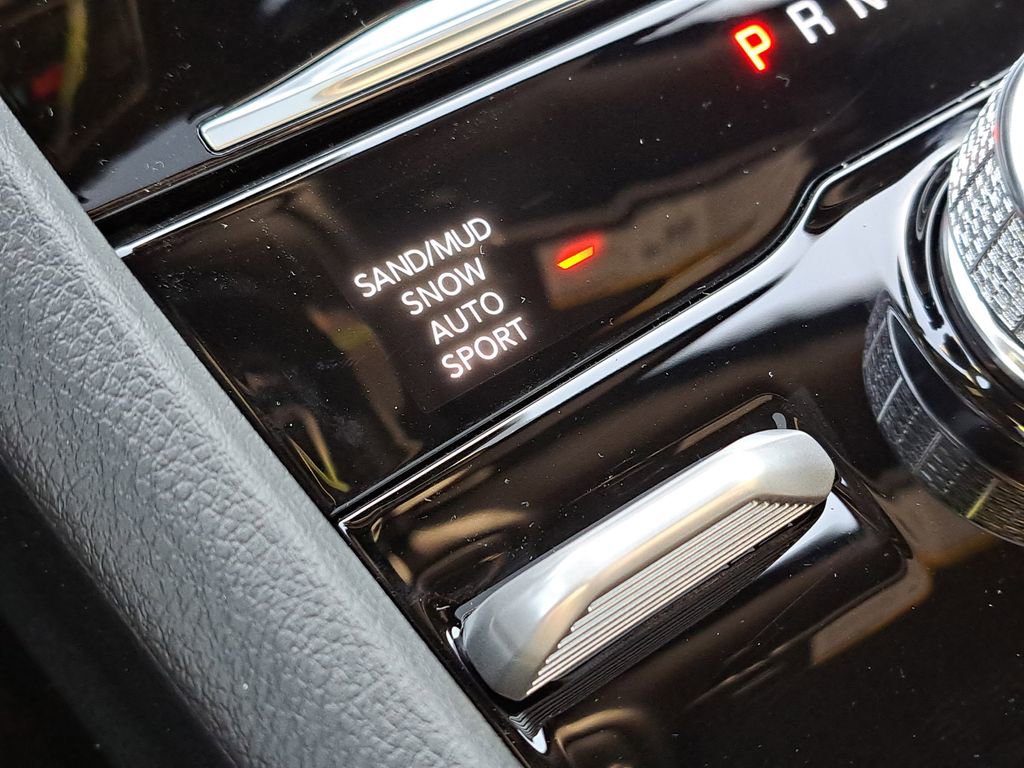 New 2026 Jeep Grand Cherokee Altitude AWD/4WD image 10