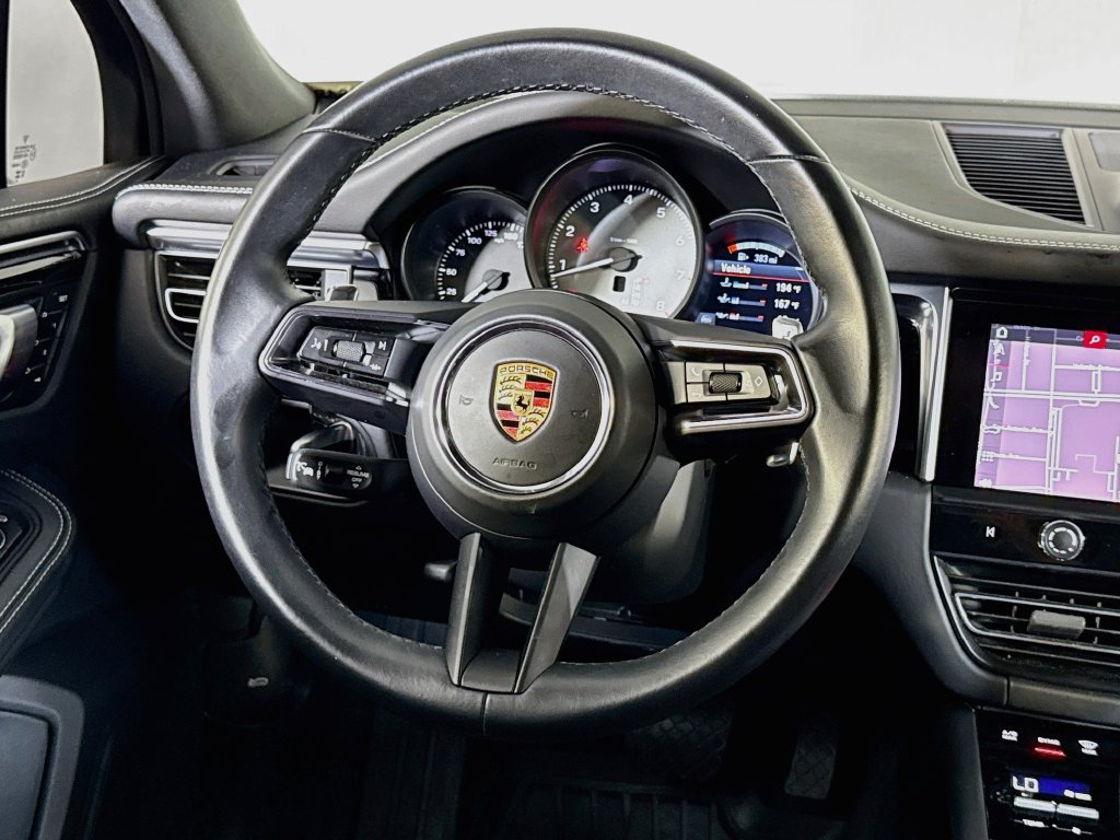 Certified 2023 Porsche Macan S AWD/4WD image 12