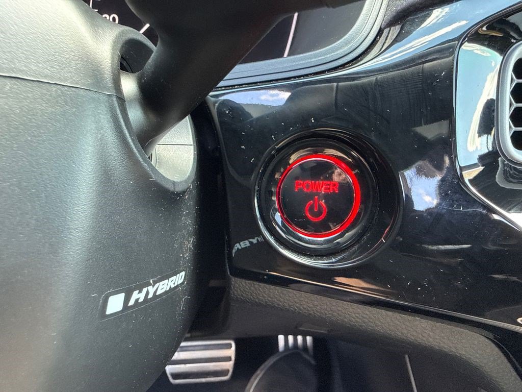 Certified 2025 Honda Civic Sport image 24