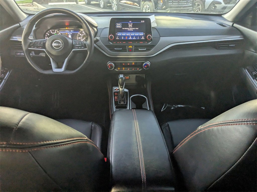 Used 2025 Nissan Altima 2.5 SR image 27