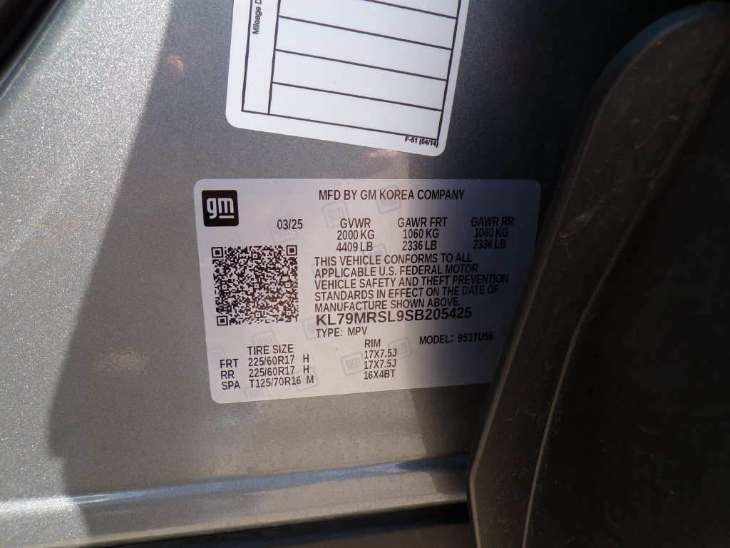 Used 2025 Chevrolet TrailBlazer LT AWD/4WD image 32
