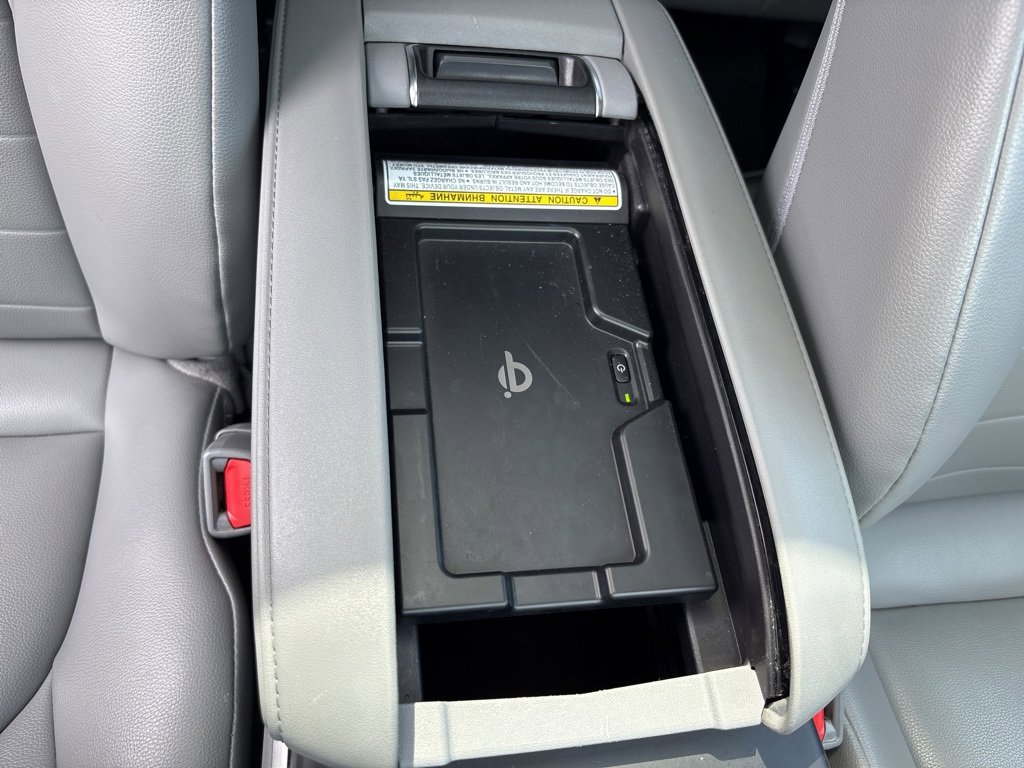 Used 2021 Toyota Highlander XLE image 37