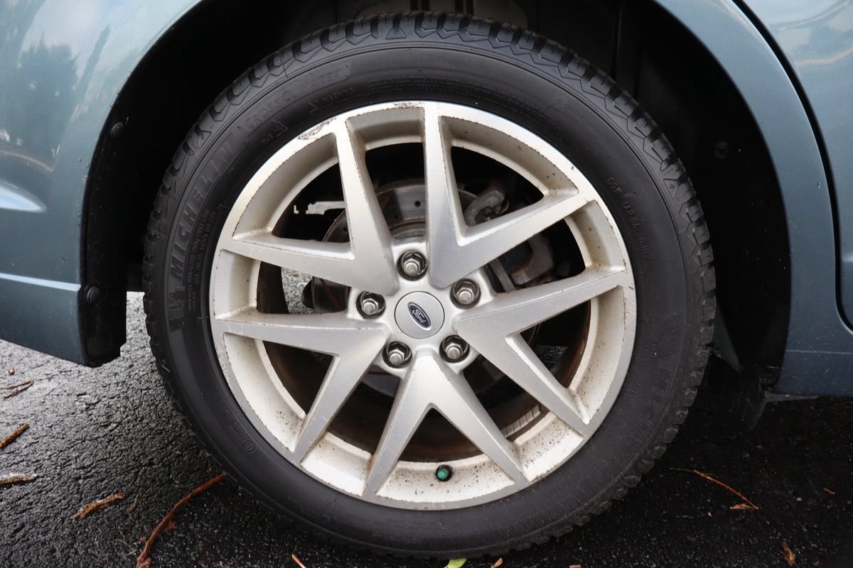 Used 2011 Ford Fusion SEL w/ 301A Rapid Spec Order Code FWD image 43