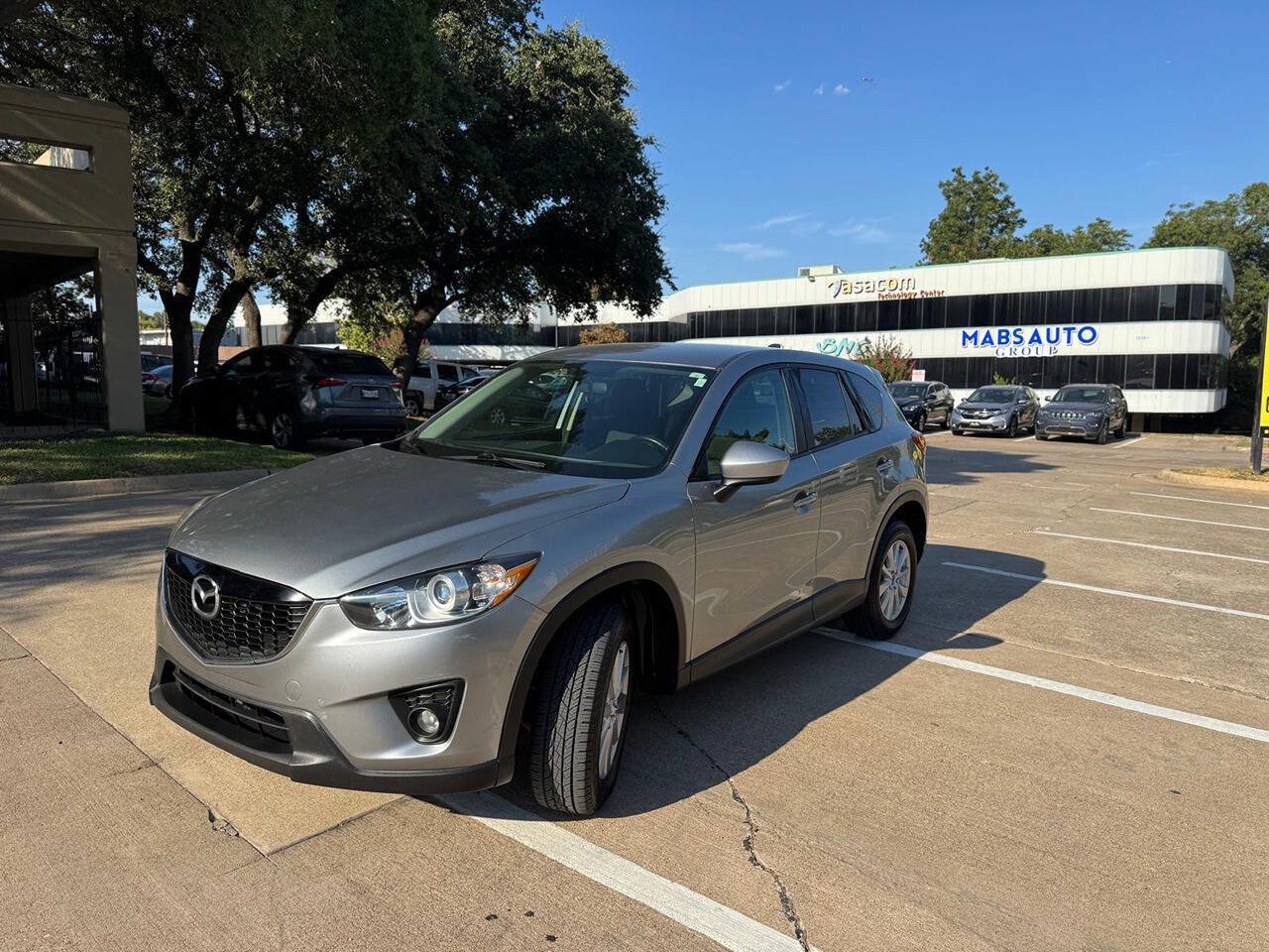 Used 2014 MAZDA CX-5 Touring AWD/4WD image 2