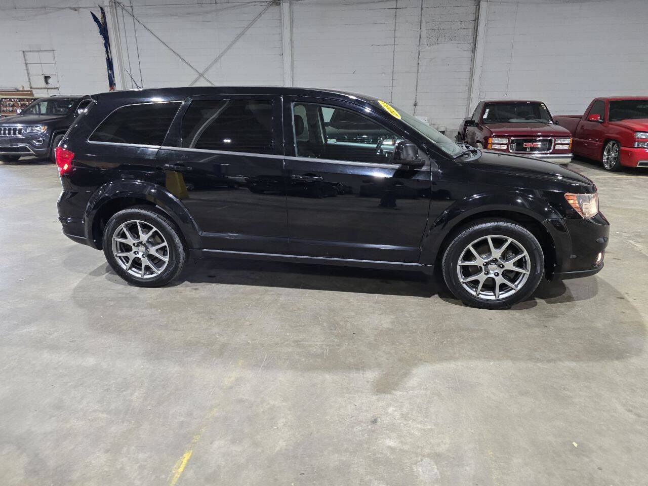Used 2015 Dodge Journey R/T w/ Flexible Seating Group AWD/4WD image 14