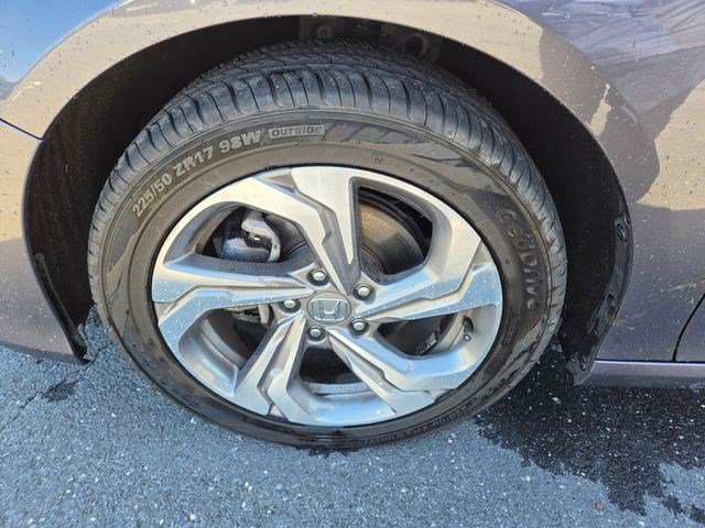 Used 2020 Honda Accord EX image 26
