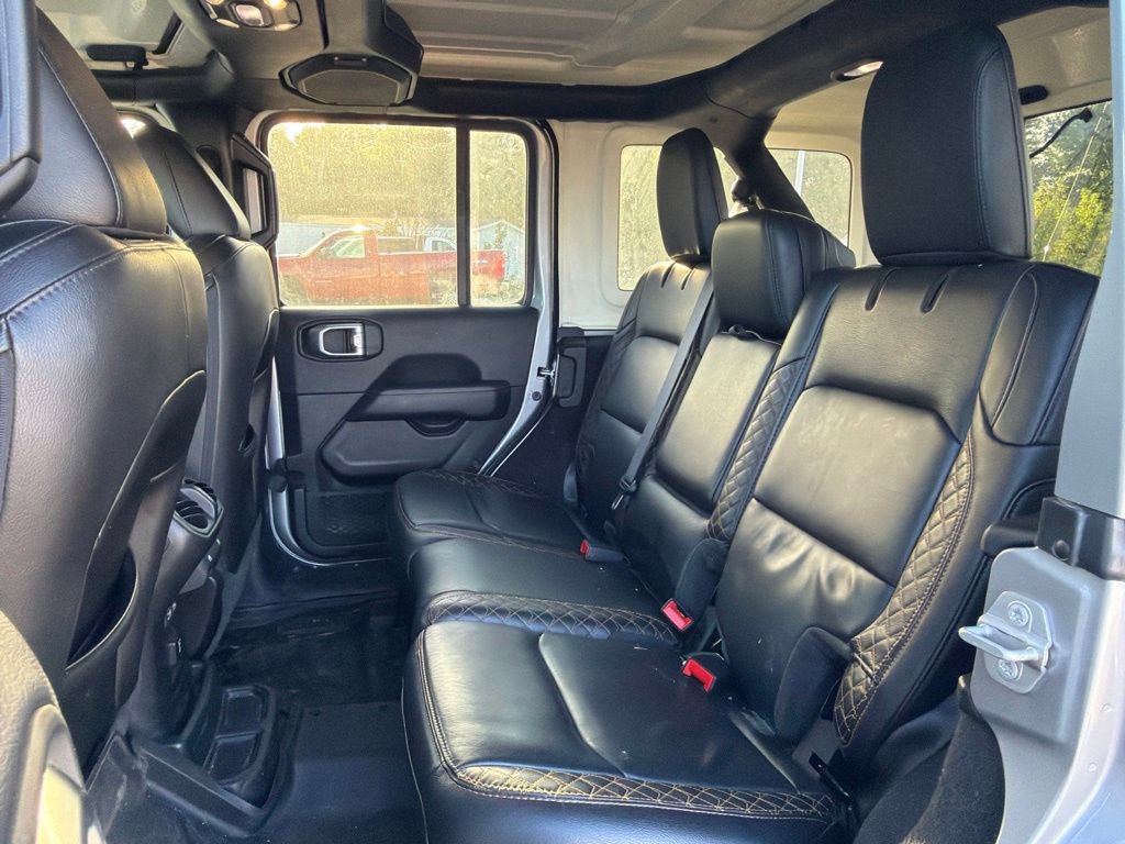 Used 2021 Jeep Wrangler Unlimited Sahara AWD/4WD image 14