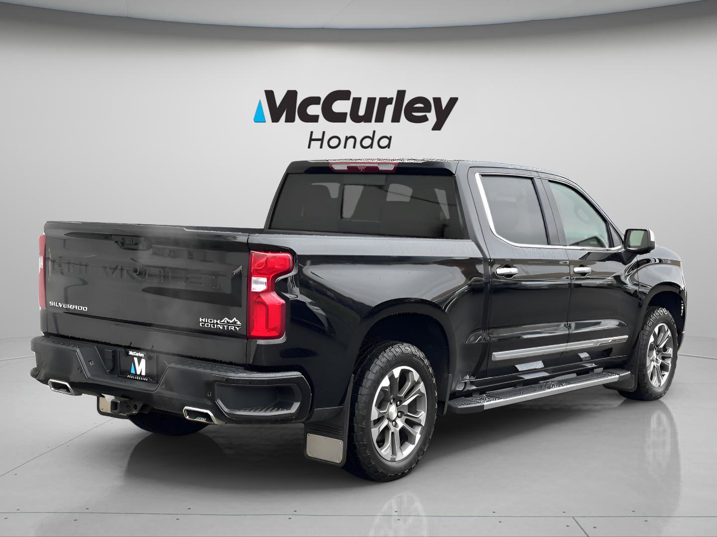 Used 2022 Chevrolet Silverado 1500 High Country image 7