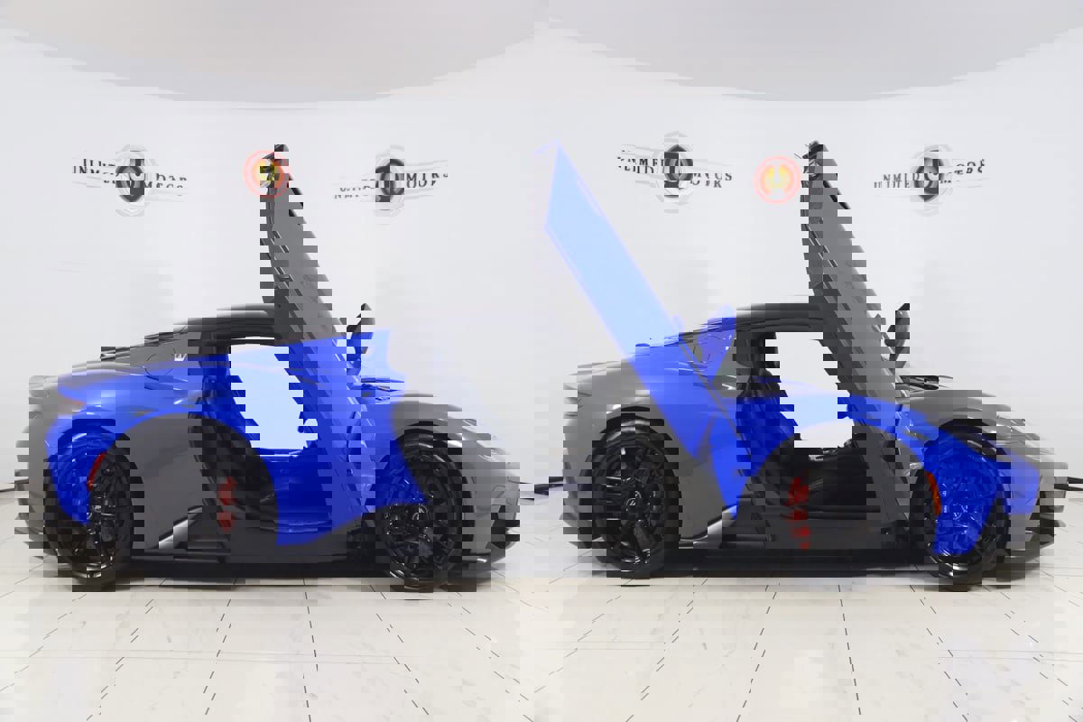 Used 2022 Maserati MC20 Coupe image 2