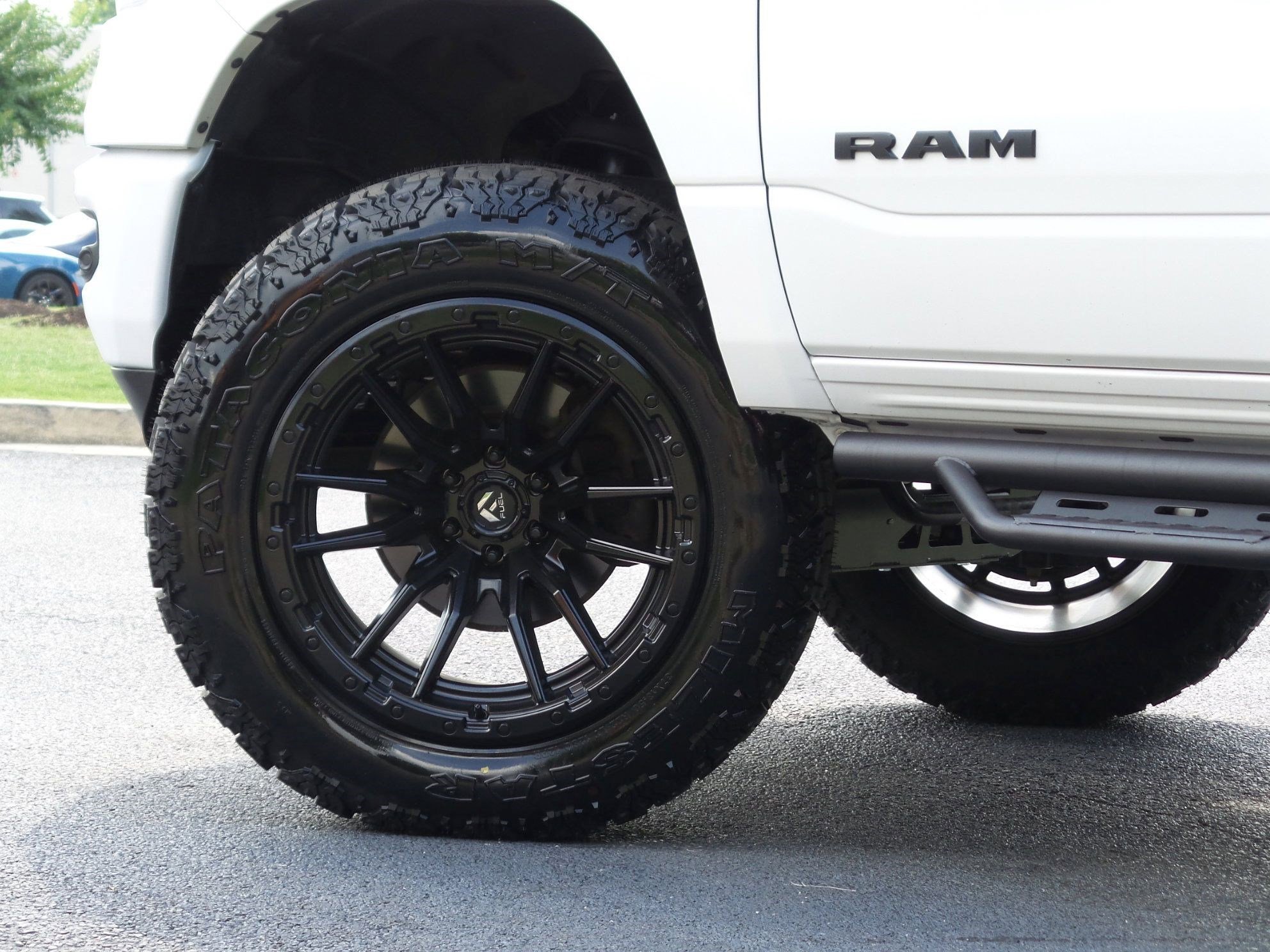 Used 2019 RAM 1500 Sport w/ Level 2 Equipment Group AWD/4WD image 18