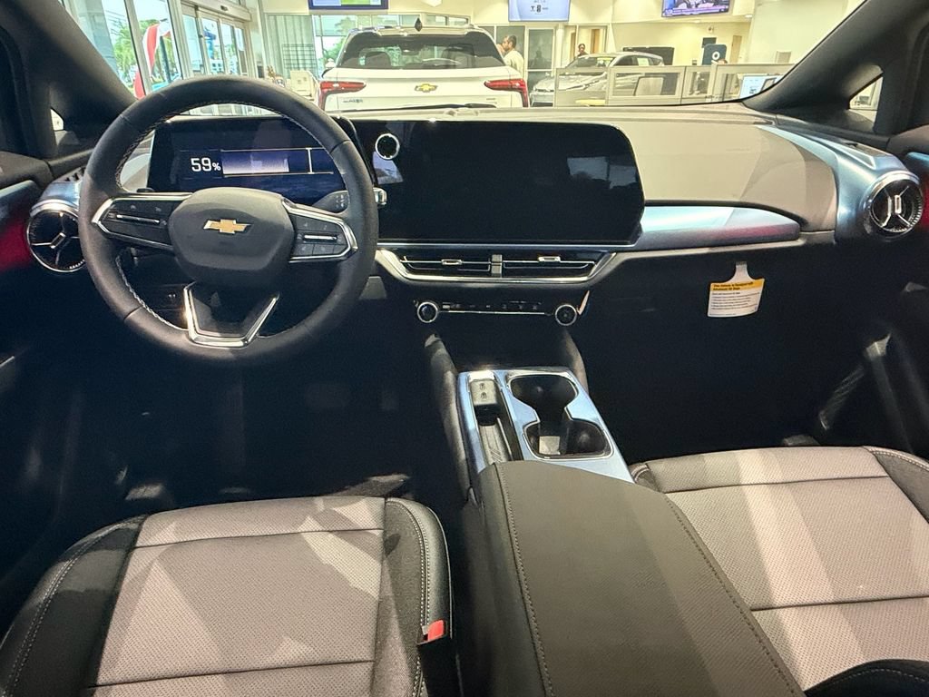 New 2026 Chevrolet Equinox EV LT w/ LPO, Blackout Package FWD image 8