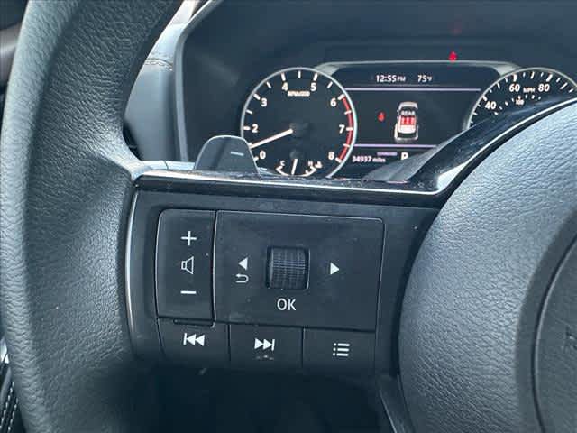 Used 2023 Nissan Rogue SV image 18