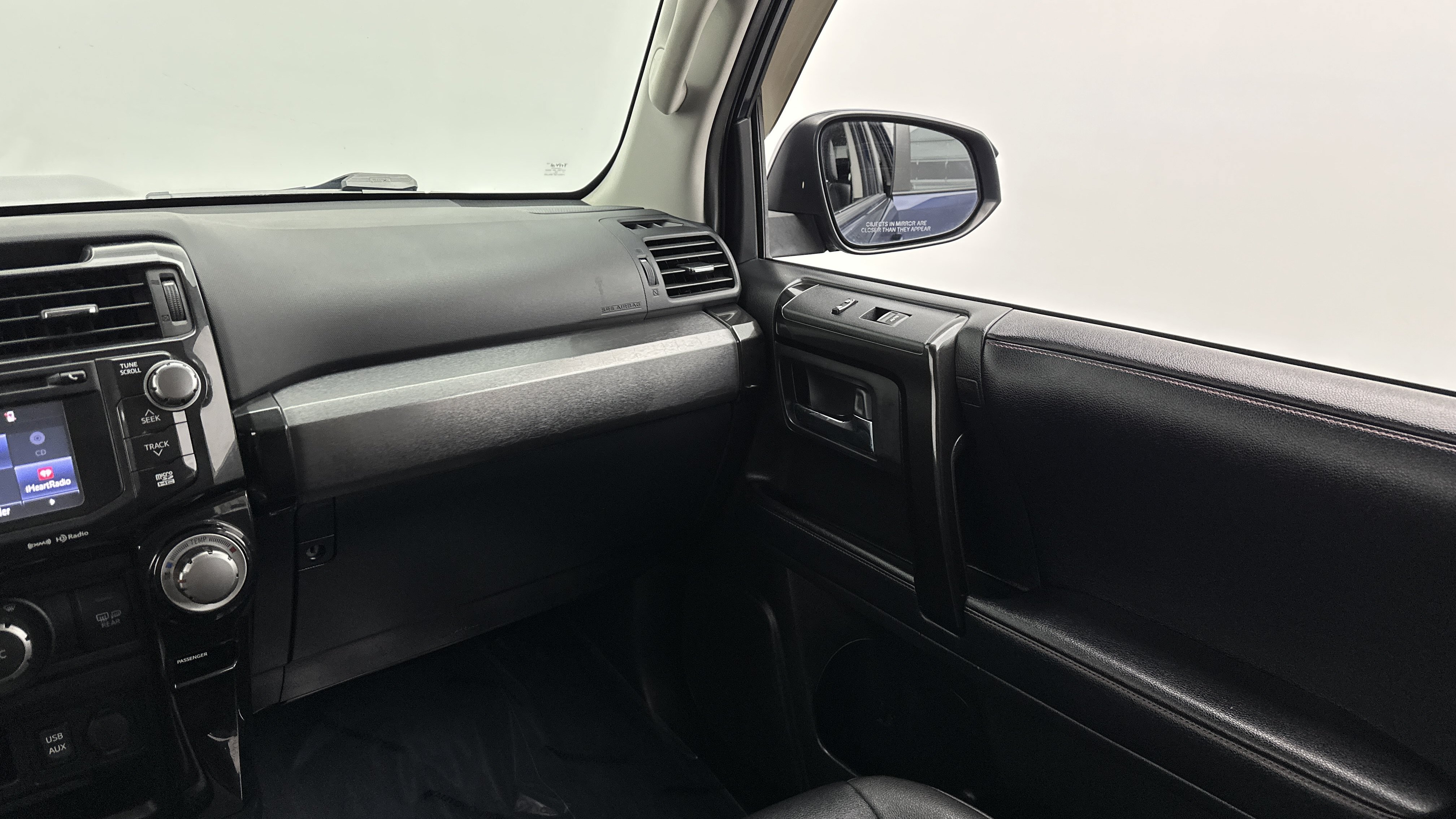Used 2019 Toyota 4Runner TRD Off-Road Premium AWD/4WD image 33
