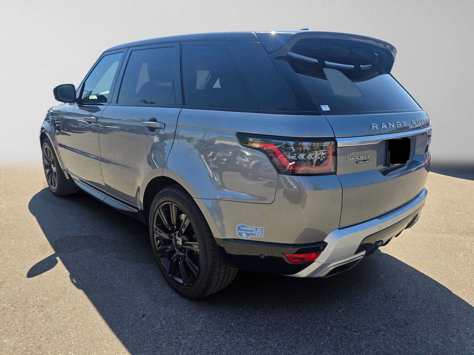 Used 2020 Land Rover Range Rover Sport HSE AWD/4WD image 3