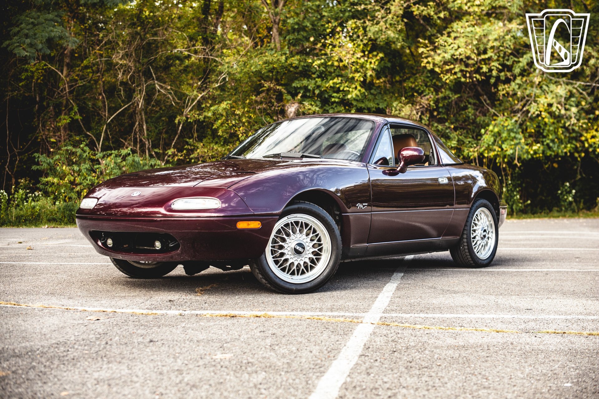 Used 1995 MAZDA MX-5 Miata M-Edition image 2