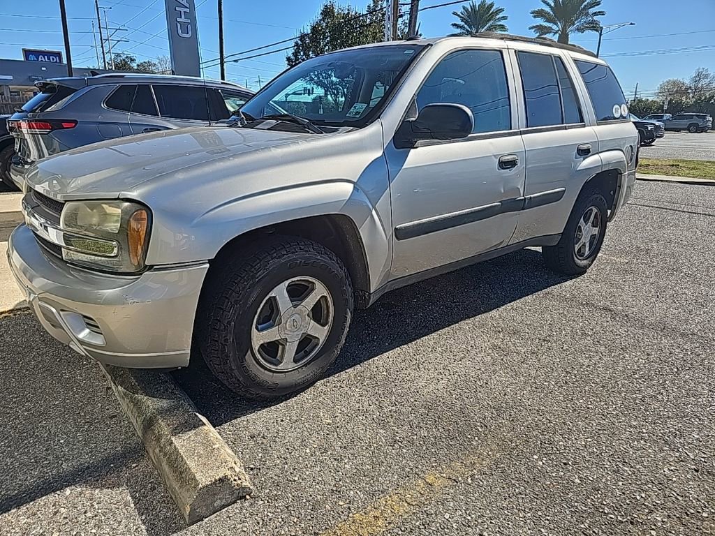 Used 2005 Chevrolet TrailBlazer LS w/ LS Preferred Equipment Group image 1
