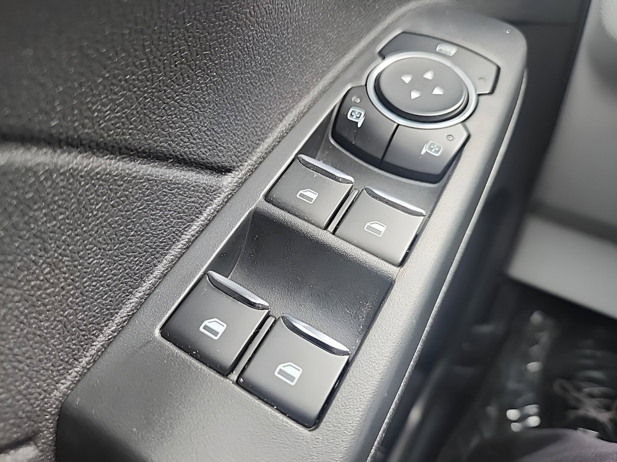 Certified 2023 Ford Escape Active AWD/4WD image 16