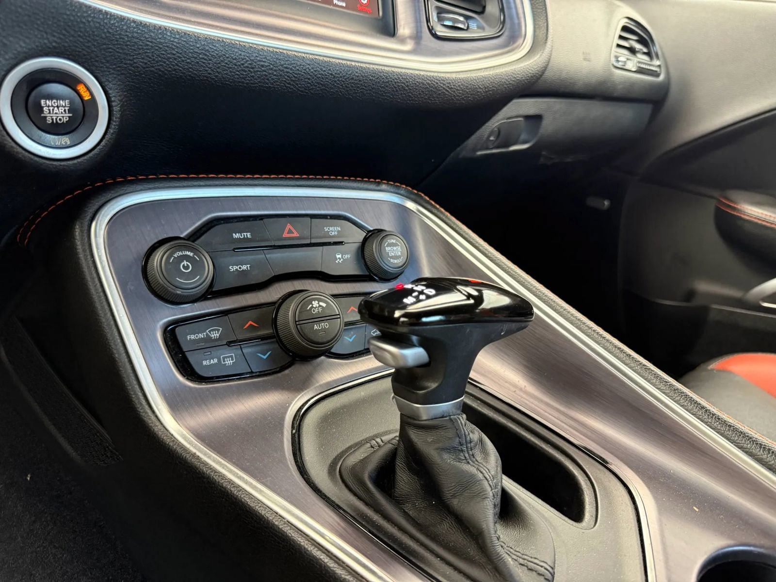 Used 2018 Dodge Challenger R/T w/ Sound Group RWD image 27